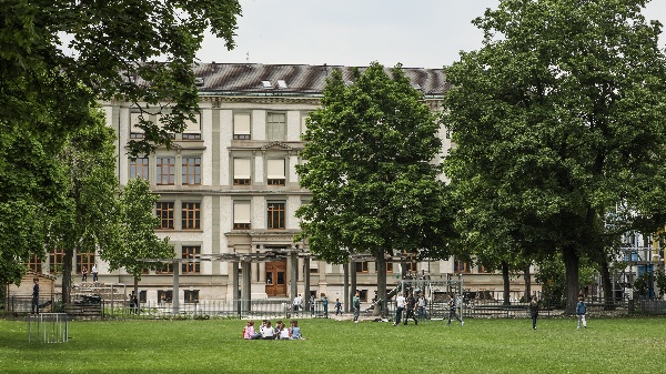 St. Johann-Schulhaus